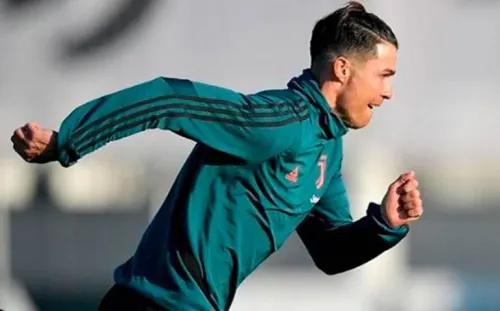 Cristiano pudo violar normas sanitarias al viajar a Turín: autoridades italianas