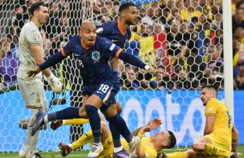 Países Bajos derrota a Rumanía por golea y pasa a cuartos de final