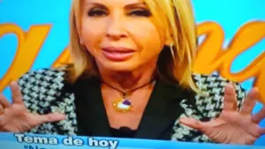 Paran en seco a Laura Bozzo; evita tema de Aristegui en su programa