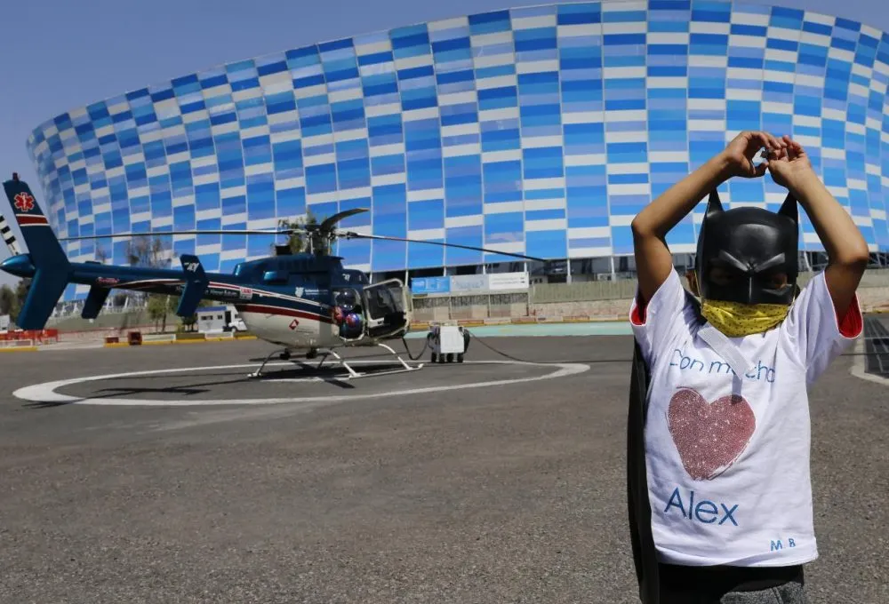 Volar en helicóptero era el sueño de Alexander