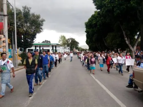 La 28 de Octubre se manifiesta en memoria de los muertos el 2 de octubre