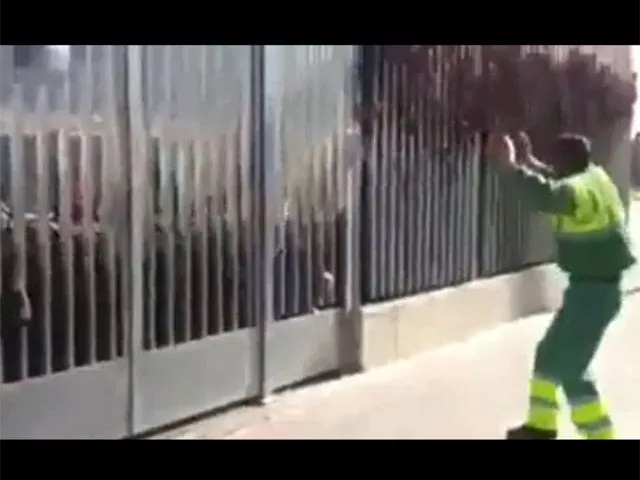 ¡Eso es actitud!, el video que todos quieren compartir (VIDEO)