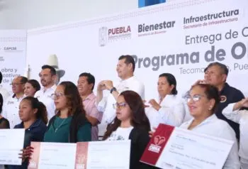En Tecamachalco, Secretaría de Educación llevó a cabo la entrega de certificados del Programa de Obra Comunitaria