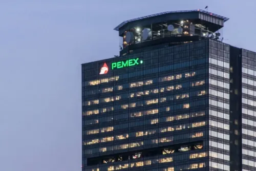 Pemex sufre ataque cibernético; prevén que cause desabasto de gasolina