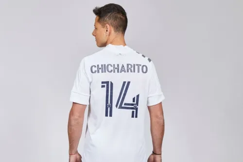 Chicharito Hernández se convirtió en el nuevo fichaje del LA Galaxy