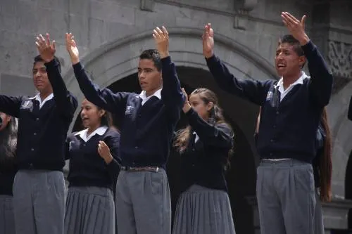 Estudiantes de la Fnerr realizan colectas para reparar instituciones: Heriberto Galindo