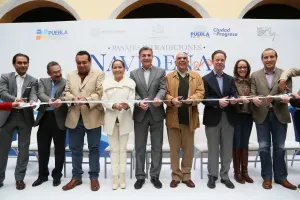Inauguran exhibición Pasajes y Tradiciones Navideñas