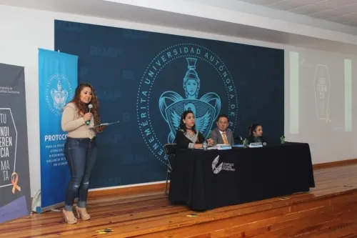 Secretaría de Igualdad Sustantiva realiza conferencia con alumnas y alumnos de la Buap