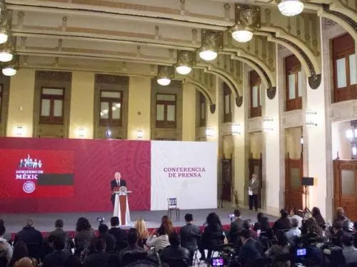 Por elecciones, López Obrador no pisará Puebla ni BC