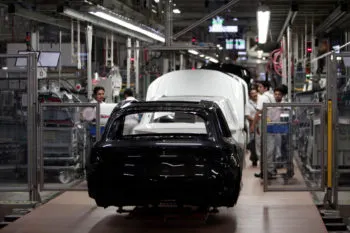 Puebla recibirá importantes inversiones que contribuirán al desarrollo económico: Céspedes