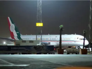 Avión presidencial se jubila con viaje a París