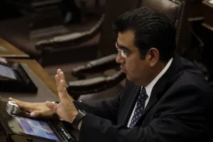 Propone PRI cárcel para quienes difundan contenido sexual sin permiso