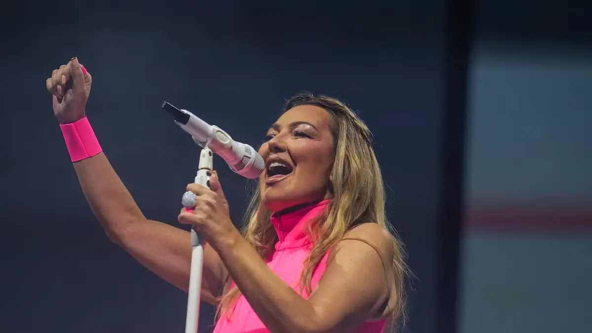 Amaia Montero rompe el silencio tras las críticas y confirma que no dejará la gira de La Oreja de Van Gogh