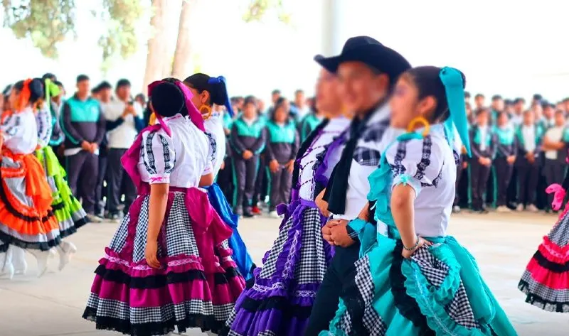 Primera Semana por Amor al Arte y la Cultura fortalece el talento estudiantil