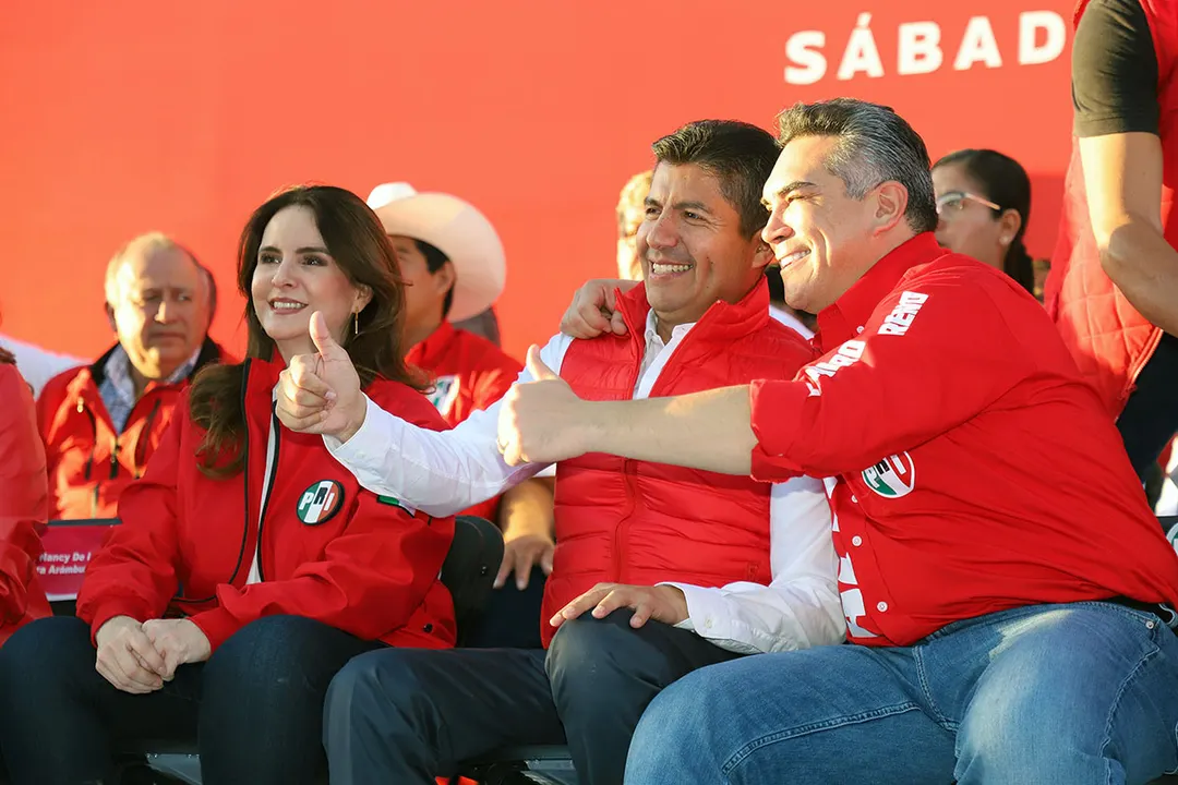 Nancy De La Sierra Eduardo Rivera Alejandro Moreno
