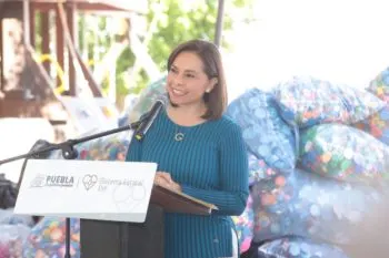 Encabeza Gabriela Bonilla entrega de más de cinco toneladas de tapitas para niños con cáncer