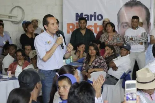 Mario Riestra se compromete con integrantes de la UGOCEM a atender necesidades del campo