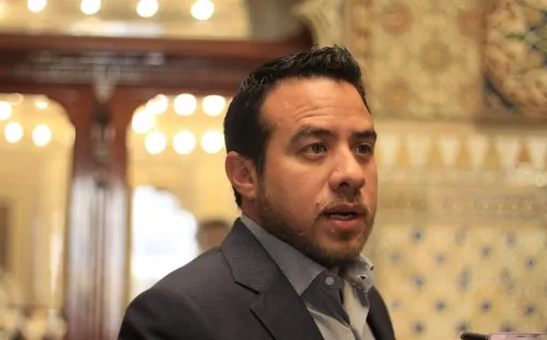 Jiménez López pide no llevar conflictos internos del PAN al Congreso