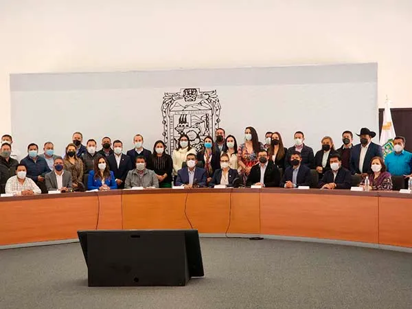 Sergio Salomón y los acuerdos en territorio albiazul
