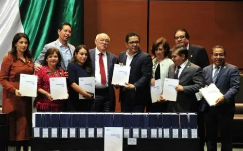 Entrega ASF última auditoría 2018 sobre gestión de Peña Nieto