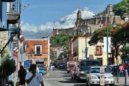 Efectivos de Atlixco impiden robo en una gasera