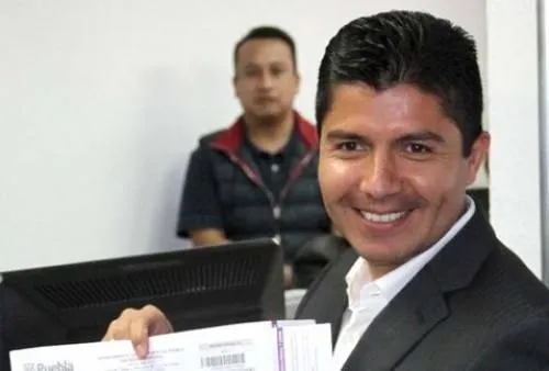 Rivera Pérez obtiene amparo y obliga al Congreso a responderle tras su retraso