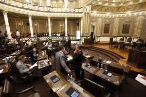 Encueran diputados a Alfredo Arango con multa de 19.9 mil mdp