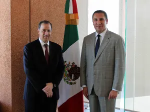 Moreno Valle sostiene reuniones con funcionarios federales