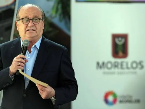 Promueven diputados demanda contra Graco Ramírez por socavón