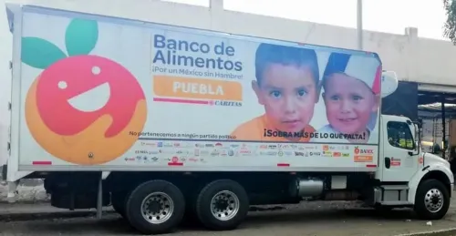 Roban camión con alimentos que Fundación Cáritas entregaría a familias pobres