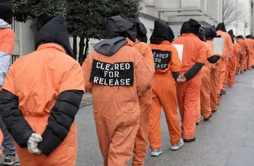 Reclaman cierre de Guantánamo ante la Casa Blanca