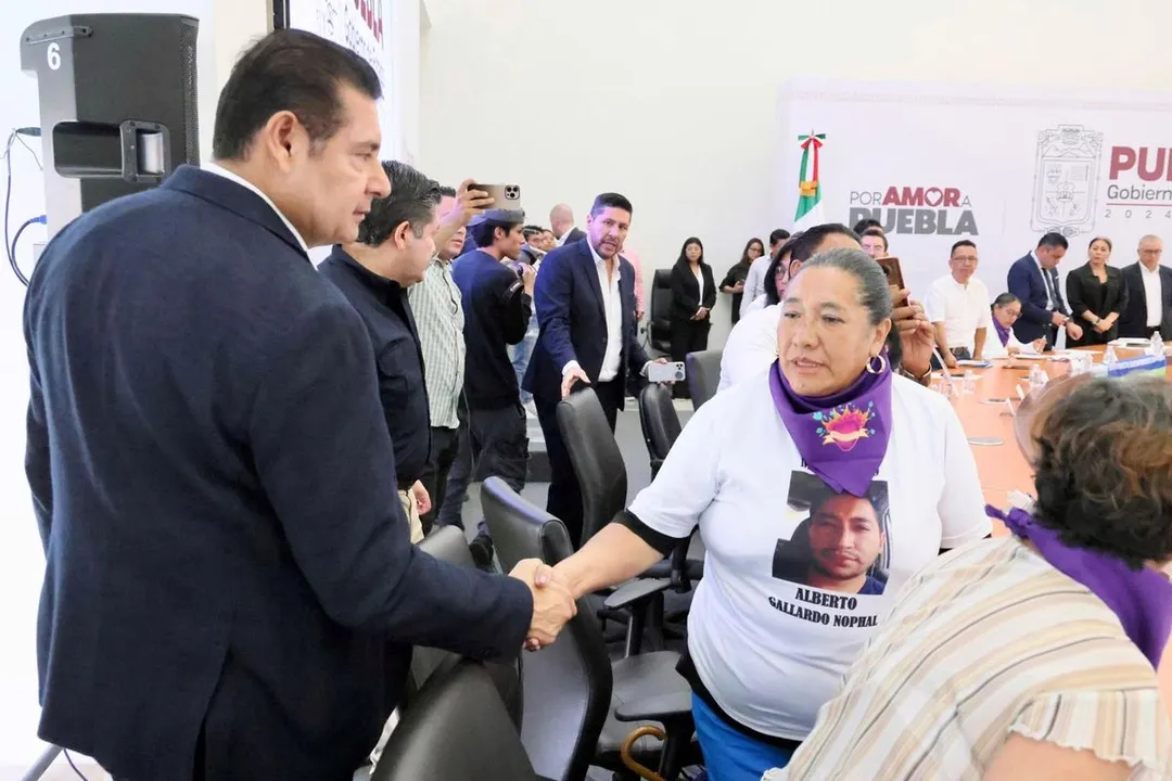 Alejandro Armenta Reunion Madres Padres Buscadores