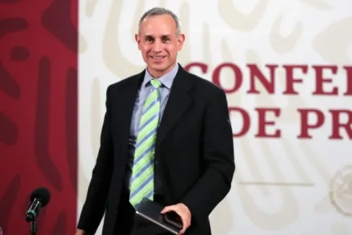 OMS busca a López-Gatell para reglamento sanitario internacional