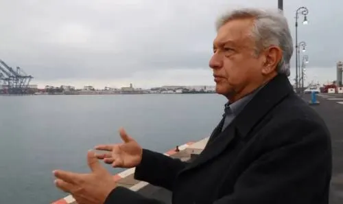 Revira AMLO a Lozano: “ahora soy AndresManuelovich”