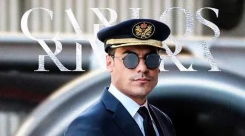Carlos Rivera emociona a fans al convertirse en piloto en su nuevo videoclip