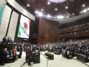 Resguardan San Lázaro por entrega de Tercer Informe