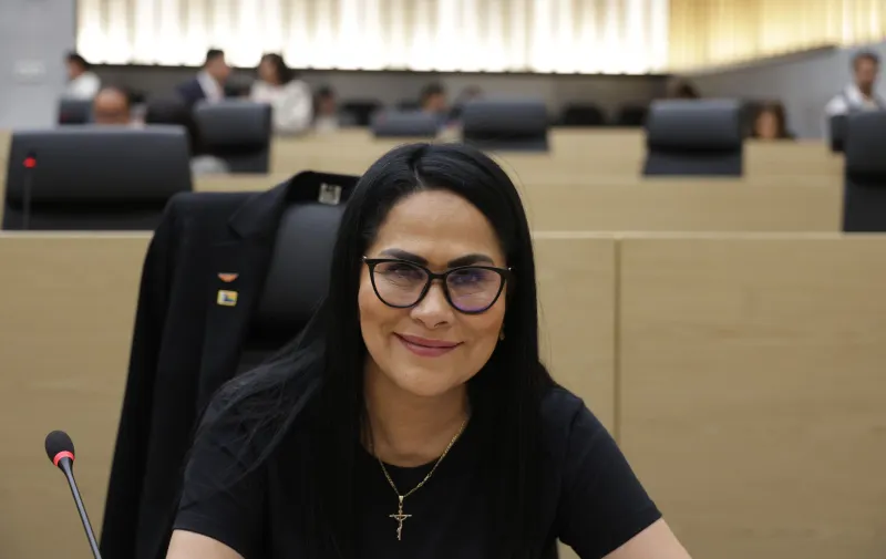Propone diputada Fedrha Suriano actualización y fortalecimiento del seguro de vida para personas servidoras públicas