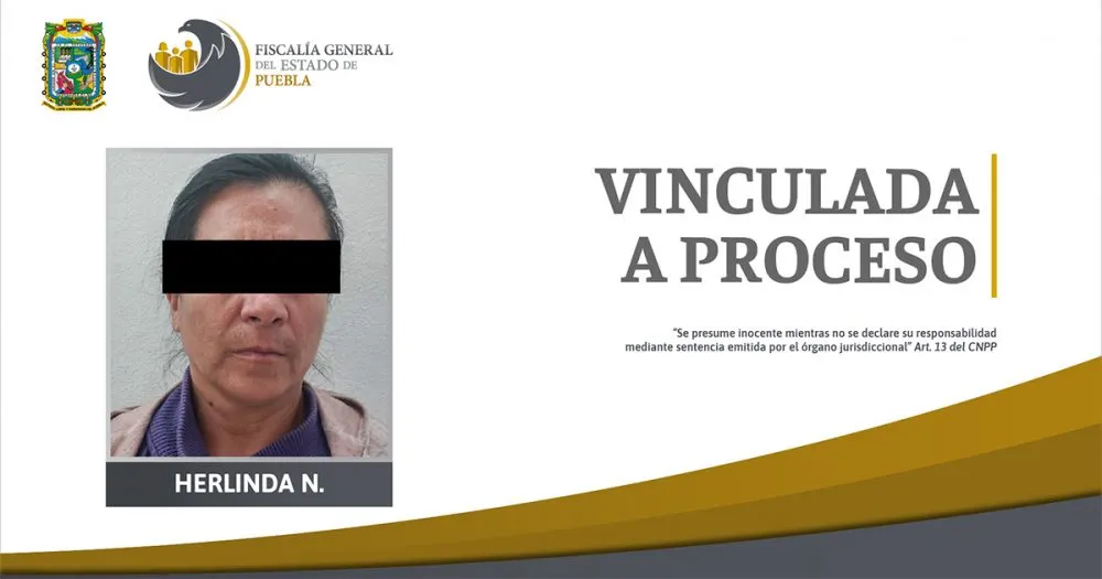 Abuelita quema a su hija y a su nieta por gastar dinero en dulces