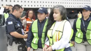 Piden que GDF ofrezca disculpas a la Reina del Pacífico