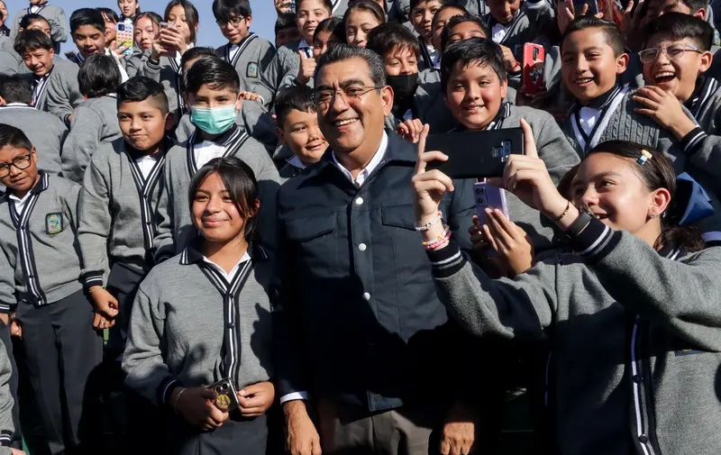 rehabilitacion-cancha-centro-escolar-morelos