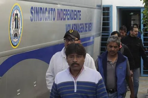 Presenta SITIAVW  emplazamiento a huelga; negociará incremento salarial del 11%