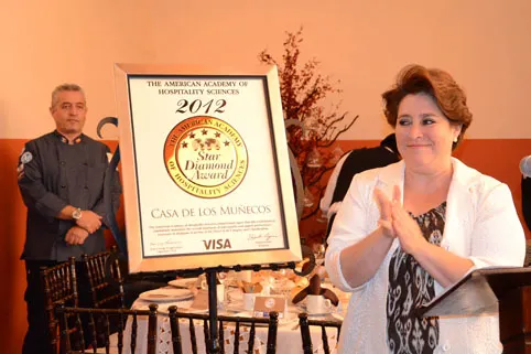 Recibe Casa de los Muñecos reconocimiento Five Star Diamond Award