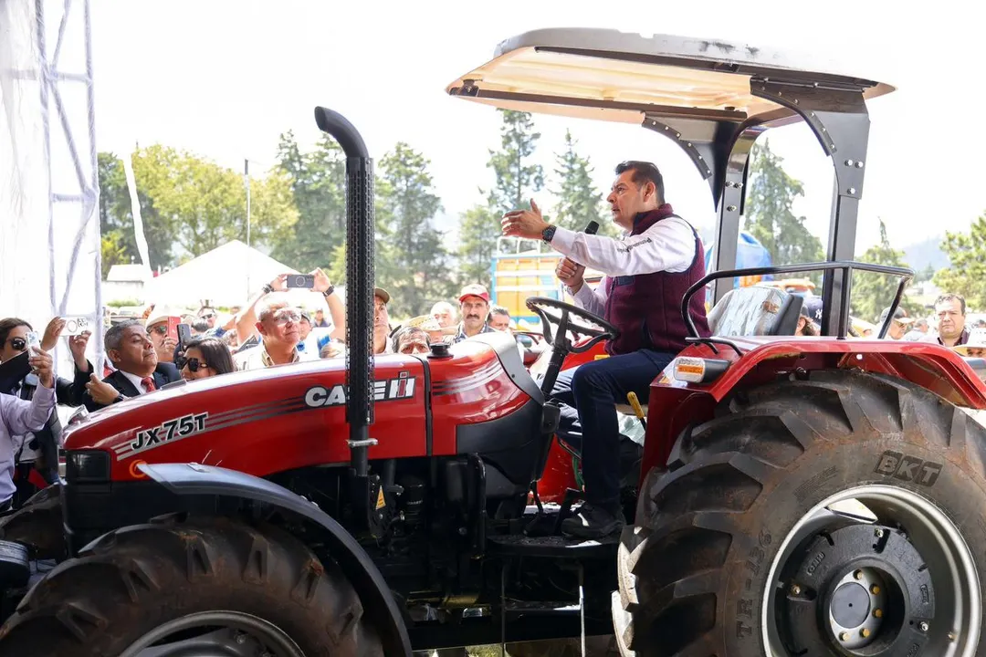 Armenta Tractor Ahuazotepec