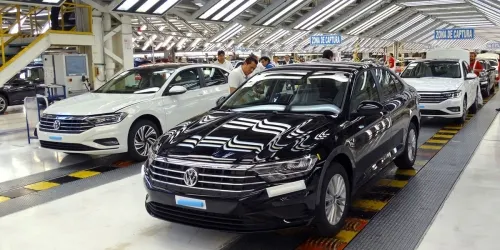 Volkswagen sigue su pronóstico de reanudar el 1 de junio; Audi prefiere que se le confirme fecha