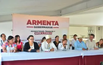 Eduardo Rivera con la soga al cuello por ofender las raíces indígenas: Manuel Viveros
