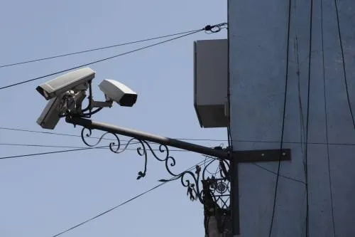 Colocación de cámaras de videovigilancia en establecimientos podría convertirse en un requisito