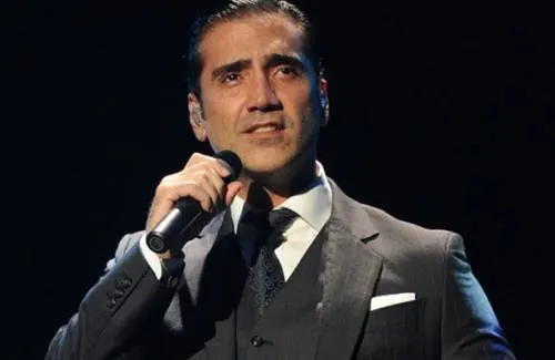 A horas de evento, Cancela Alejandro Fernández en Puebla