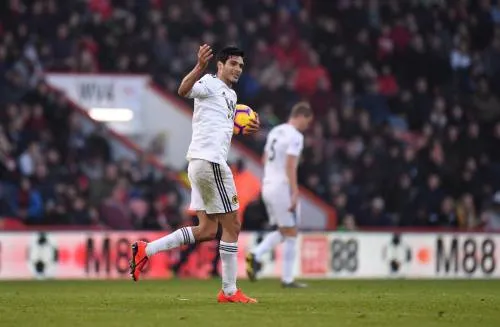Jiménez se reencuentra con el gol en la Premier League