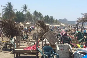 Preparan declaratoria de emergencia en Guerrero por mar de fondo