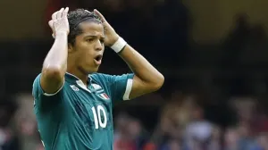 Giovani causa baja para partido ante Nigeria